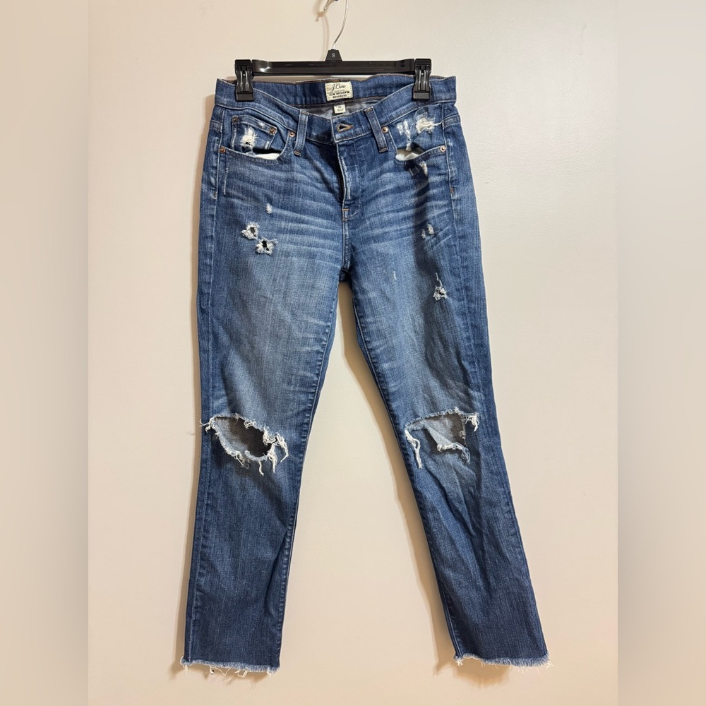 J. Crew Distressed Slim Broken In Boyfriend size 26